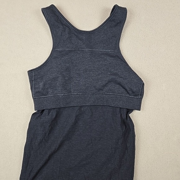 Lululemon Women's Padded Racerback Seemlessly Tank Top Navy (Size 6 Tag Removed) - Picture 5 of 9